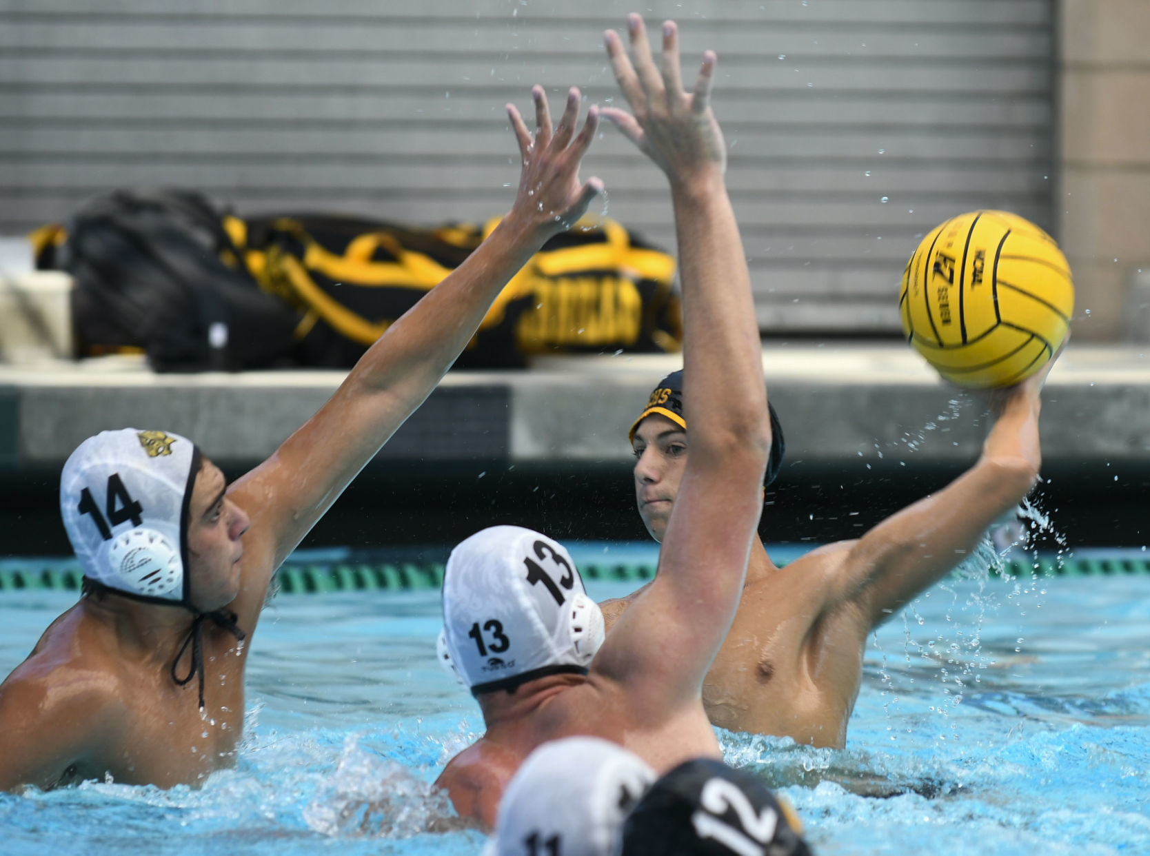 090519 SLO Cabrillo water polo 05.jpg